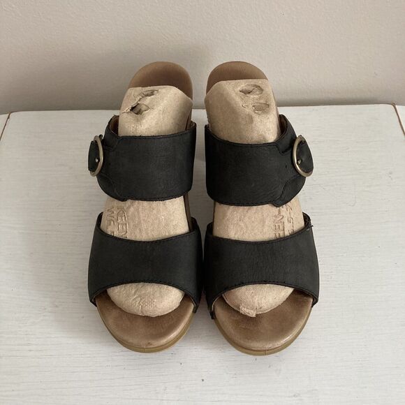 Dansko Black Leather Slide Slip On Sandals Heels Studs Size 41 Buckle Platform - Picture 2 of 11